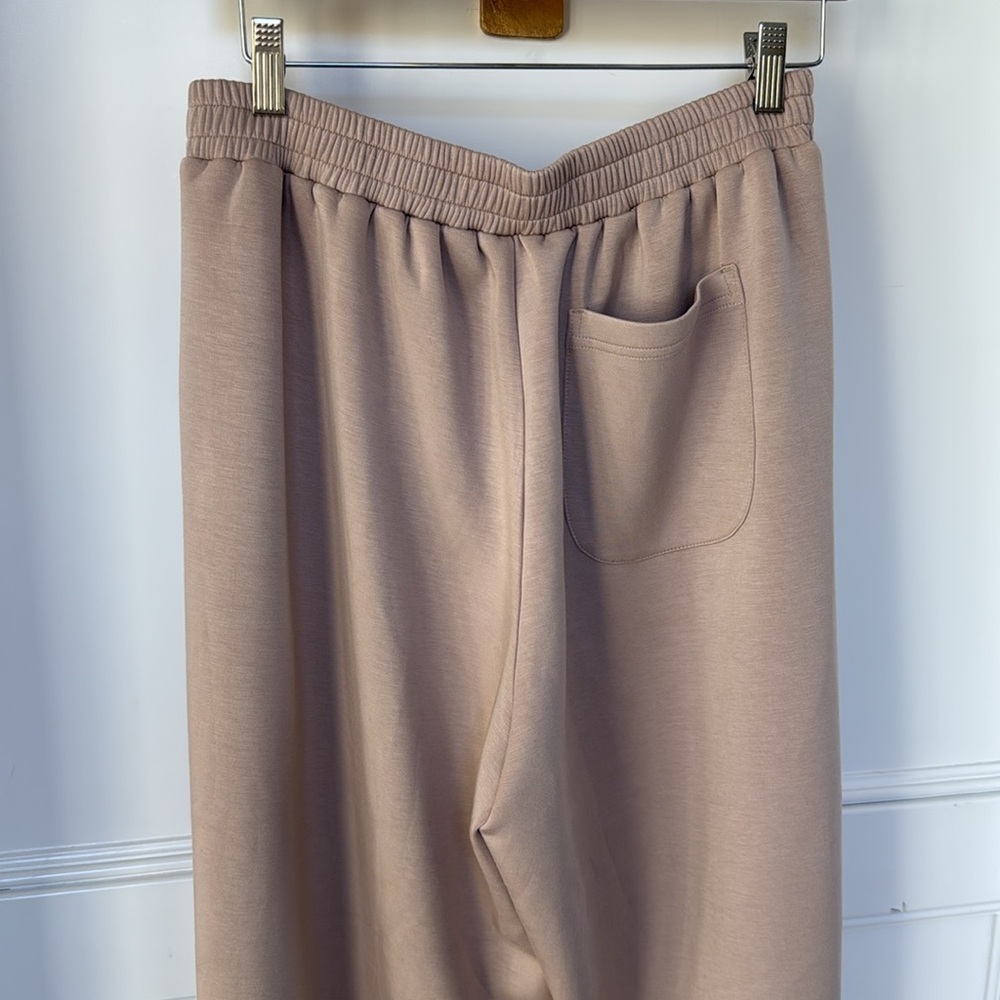 NAP Loungewear Oversized Wide Leg Pants With Tie Hem Tan Color Womens Size Large - Picture 11 of 16